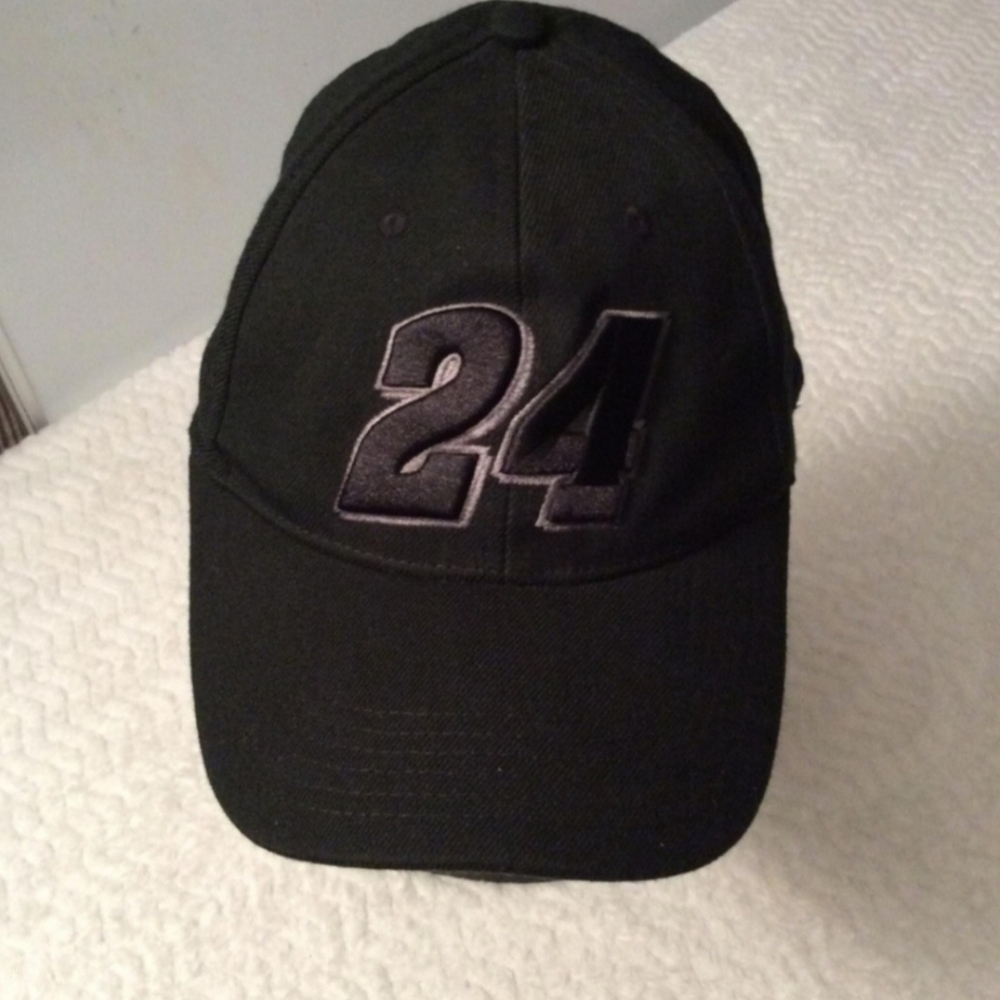Nascar Chase Authentics Hendrick MotorSports  Black Jeff Gordon #24